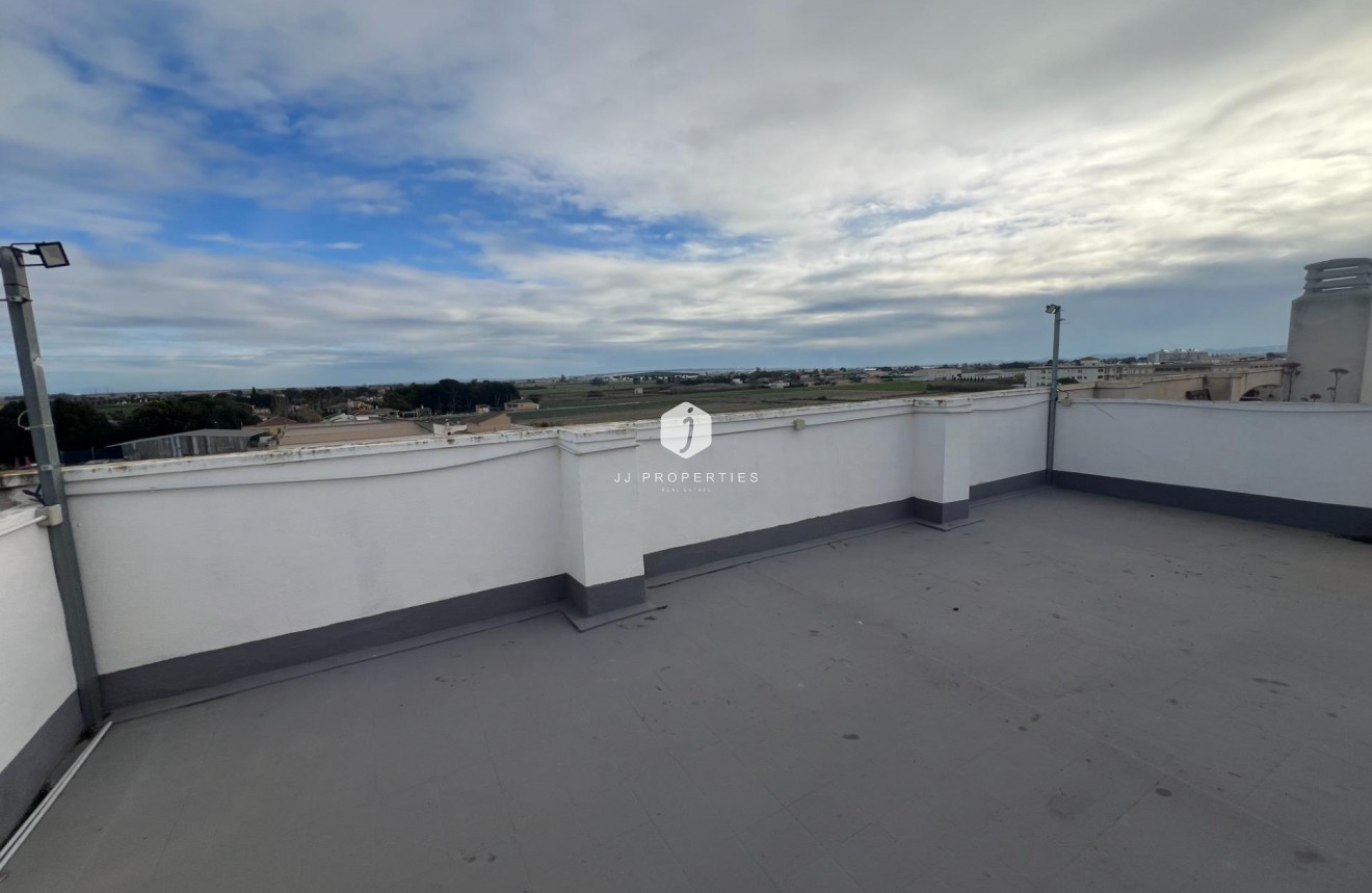 Resale - Apartment / flat -
Dolores - Comunidad Valenciana