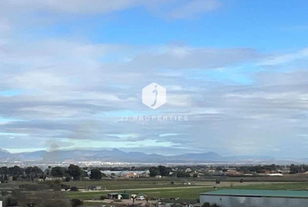 Resale - Apartment / flat -
Dolores - Comunidad Valenciana