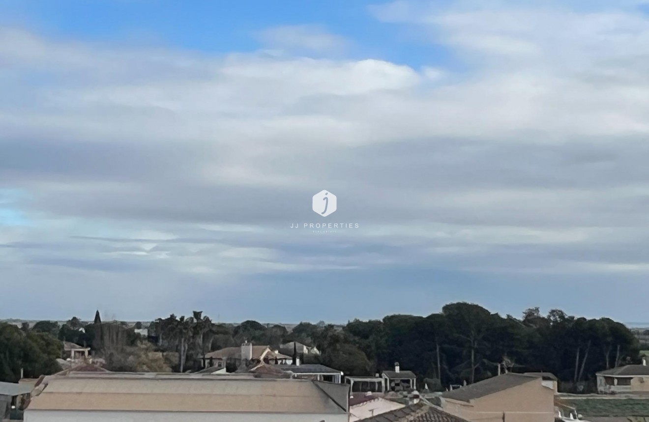 Resale - Apartment / flat -
Dolores - Comunidad Valenciana