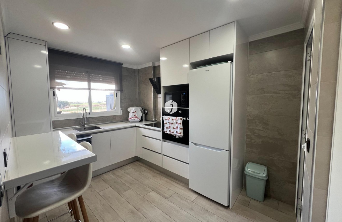 Resale - Apartment / flat -
Dolores - Comunidad Valenciana