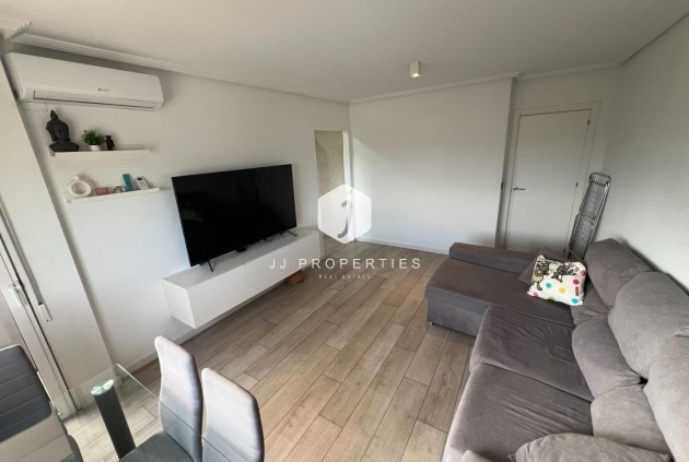 Resale - Apartment / flat -
Dolores - Comunidad Valenciana