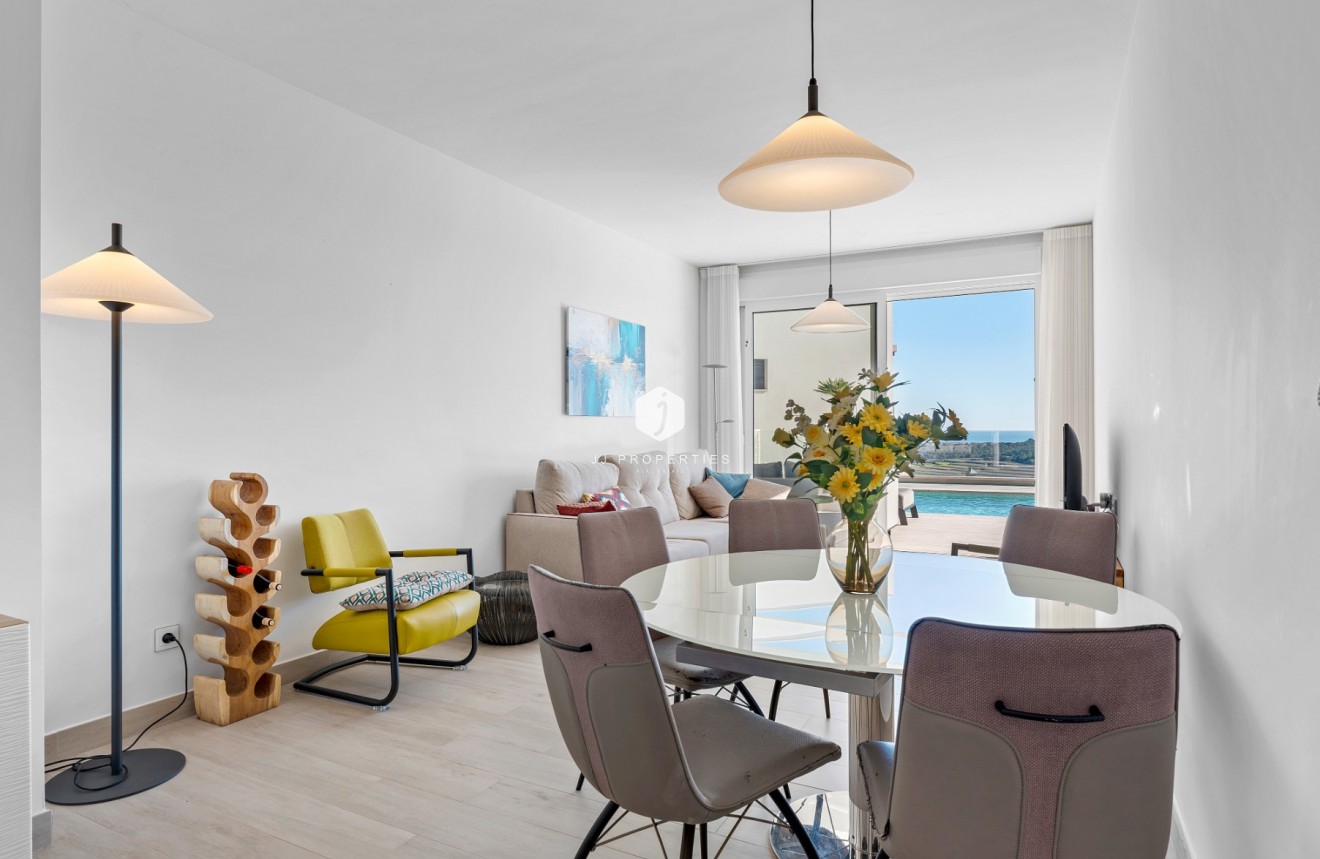 Resale - Villa -
San Miguel de Salinas - Inland