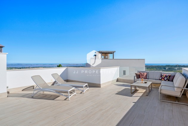 Resale - Villa -
San Miguel de Salinas - Inland