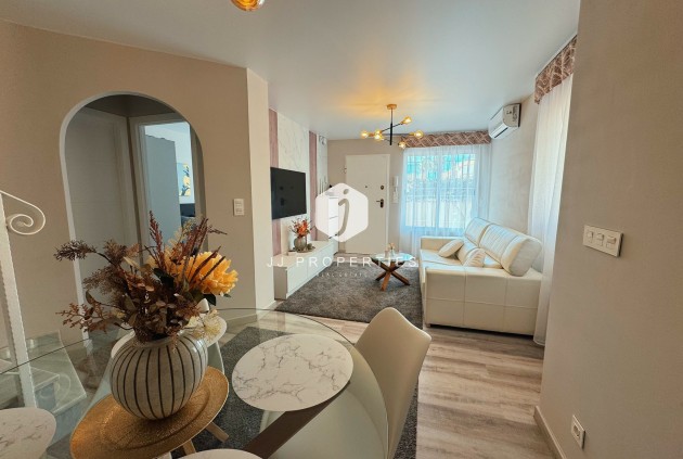 Resale - Chalet -
Ciudad Quesada - Costa Blanca