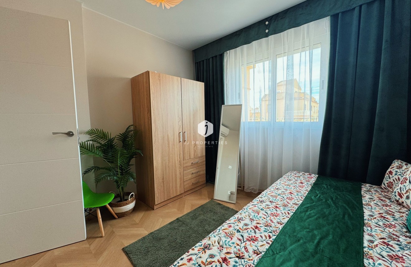 Resale - Chalet -
Ciudad Quesada - Costa Blanca