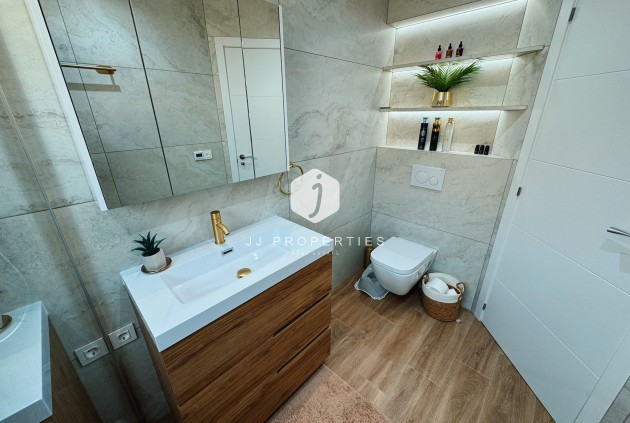 Resale - Chalet -
Ciudad Quesada - Costa Blanca