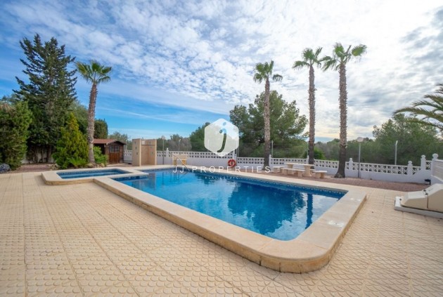 Resale - Villa -
Algorfa - Montemar