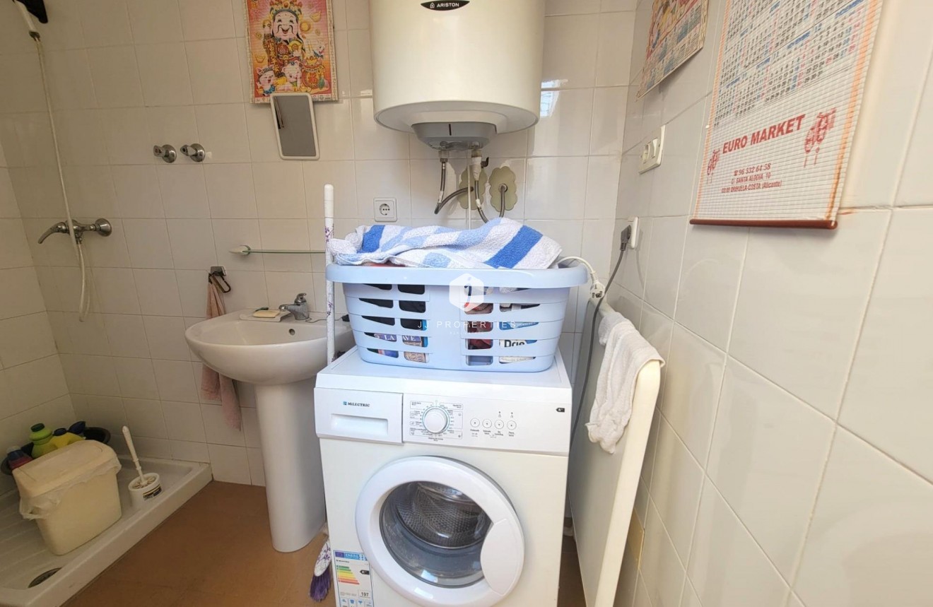 Tweedehands - Chalet -
Orihuela Costa - Playa Flamenca