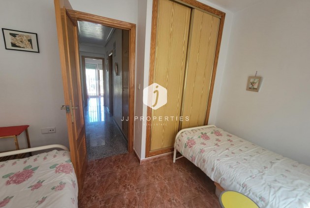 Tweedehands - Chalet -
Orihuela Costa - Playa Flamenca