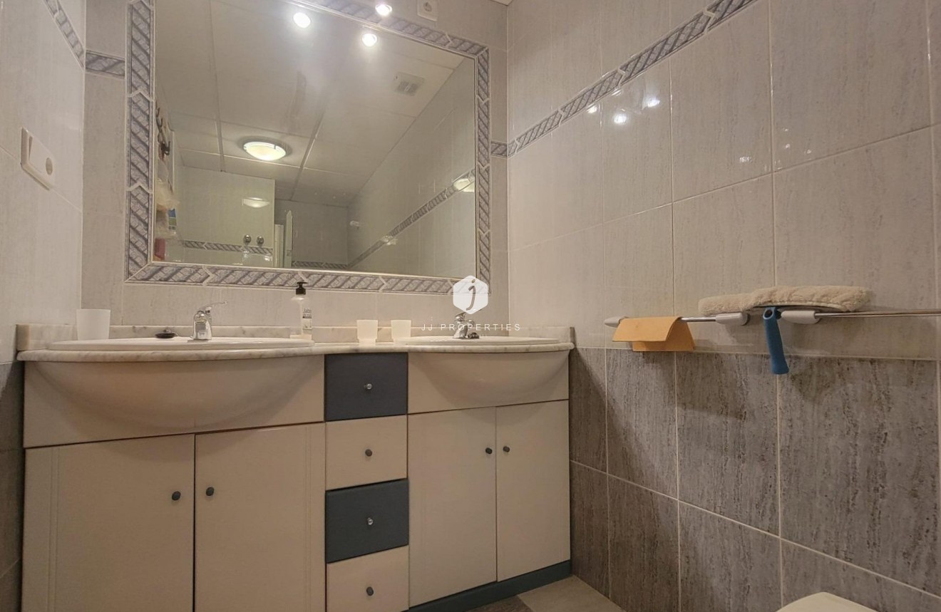 Tweedehands - Chalet -
Orihuela Costa - Playa Flamenca