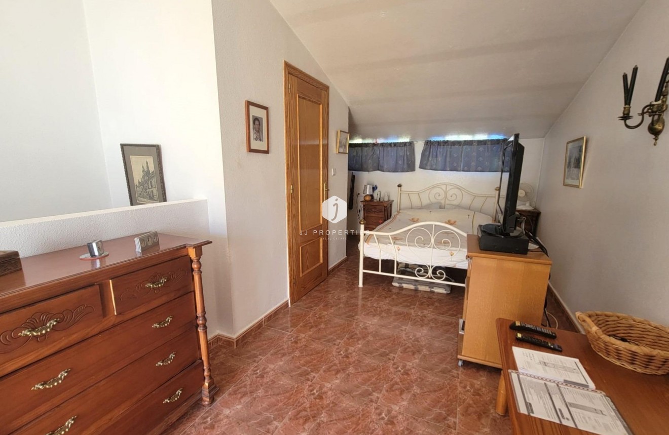 Tweedehands - Chalet -
Orihuela Costa - Playa Flamenca