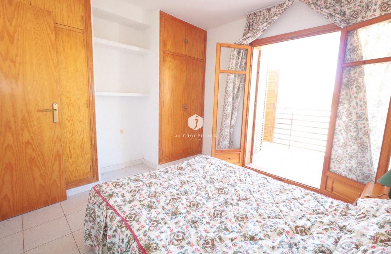 Resale - Apartment / flat -
Torrevieja - La veleta