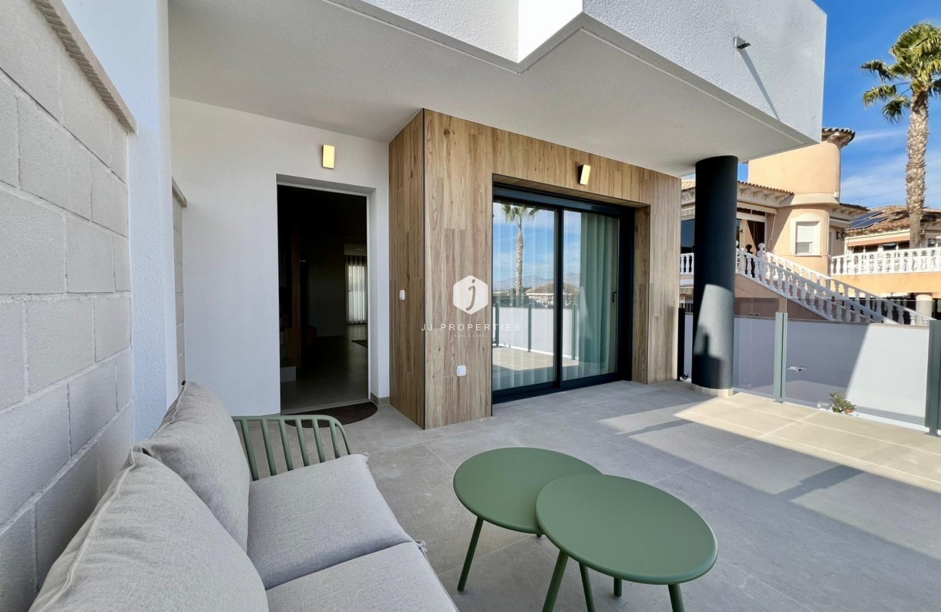 Neue Gebäude - Chalet -
Benferri - Benfis Park