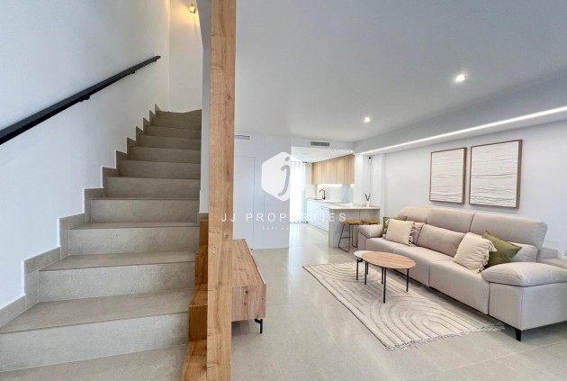 Neue Gebäude - Chalet -
Benferri - Benfis Park