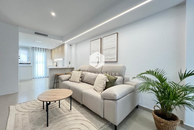 Neue Gebäude - Chalet -
Benferri - Benfis Park