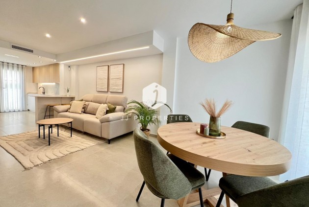 Neue Gebäude - Chalet -
Benferri - Benfis Park