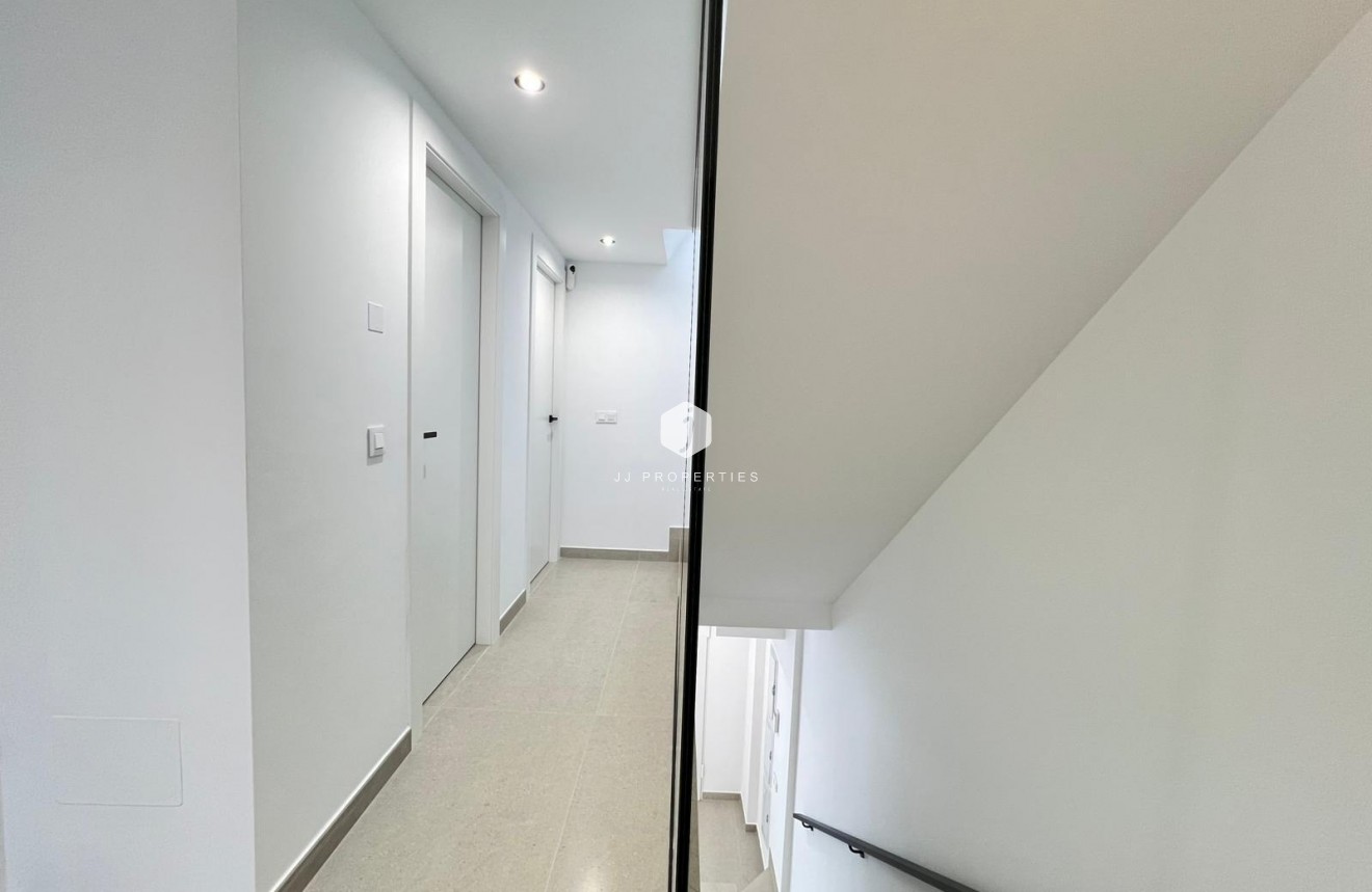 Neue Gebäude - Chalet -
Benferri - Benfis Park