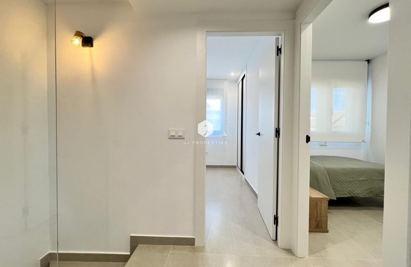 Neue Gebäude - Chalet -
Benferri - Benfis Park