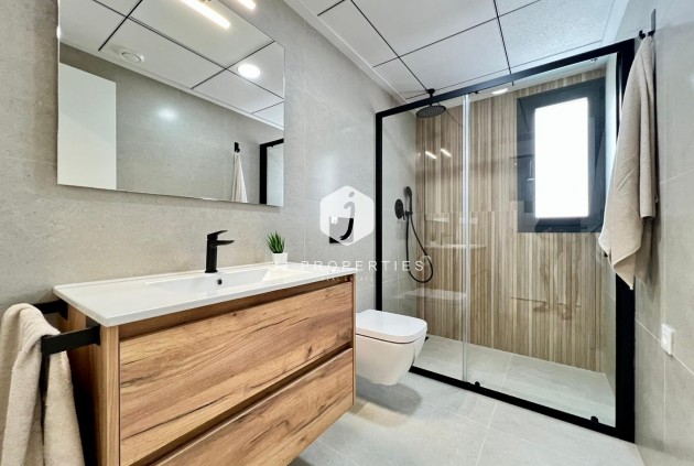 Neue Gebäude - Chalet -
Benferri - Benfis Park