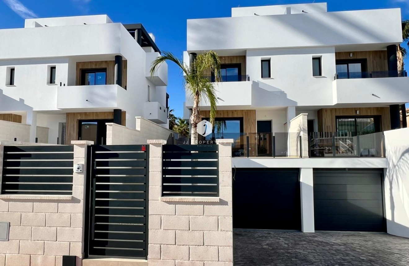 Neue Gebäude - Chalet -
Benferri - Benfis Park