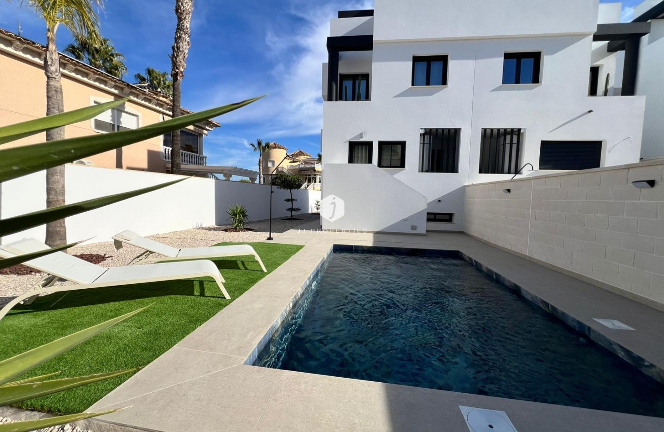 Neue Gebäude - Chalet -
Benferri - Benfis Park