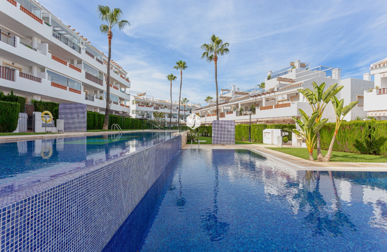Resale - Apartment / flat -
Orihuela Costa - Costa Blanca