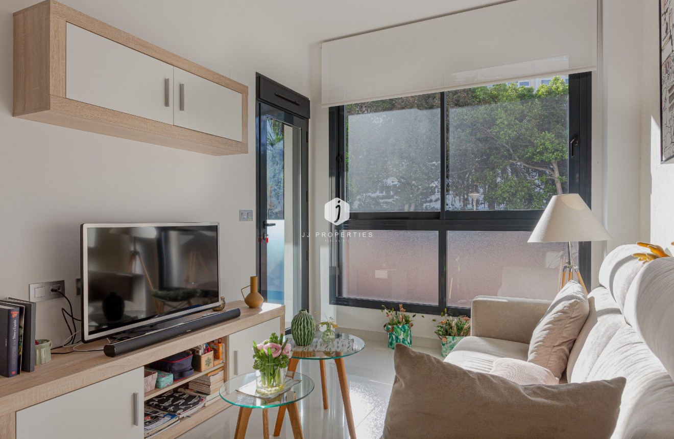 D'occasion - Appartement -
Torrevieja - Costa Blanca