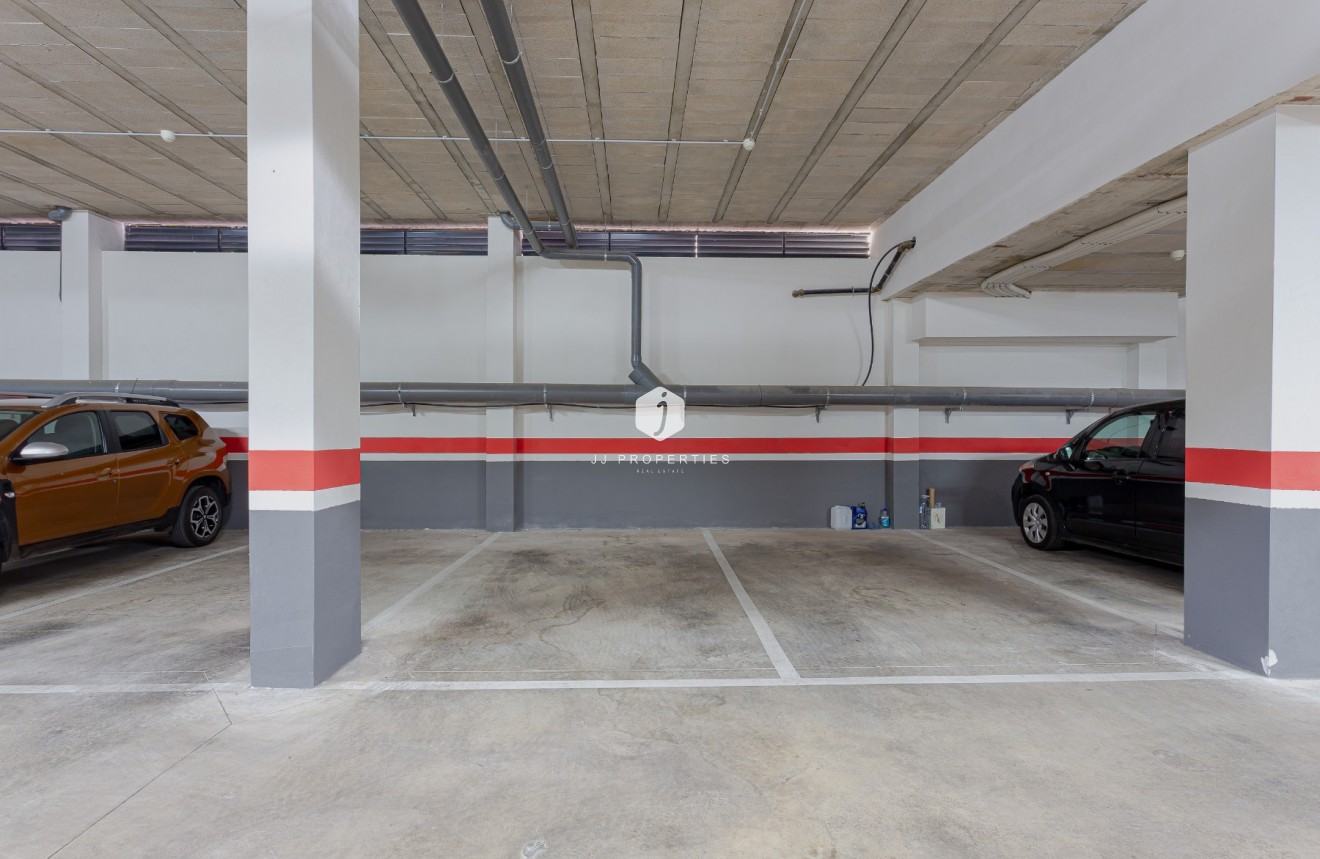 D'occasion - Appartement -
Torrevieja - Costa Blanca