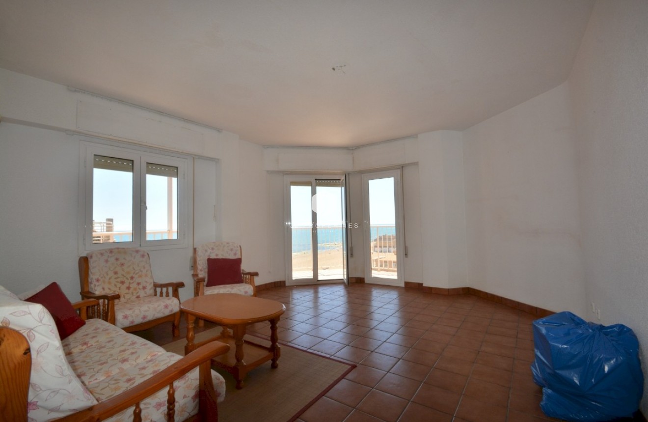 Resale - Apartment / flat -
Torrevieja - Costa Blanca