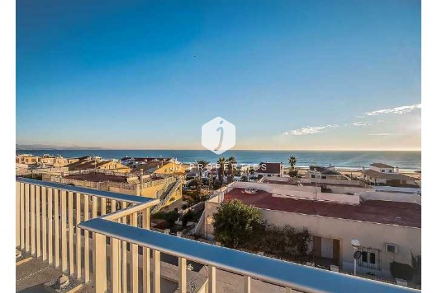 Resale - Chalet -
Guardamar del Segura - Costa Blanca