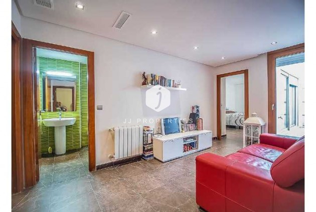 Resale - Chalet -
Guardamar del Segura - Costa Blanca