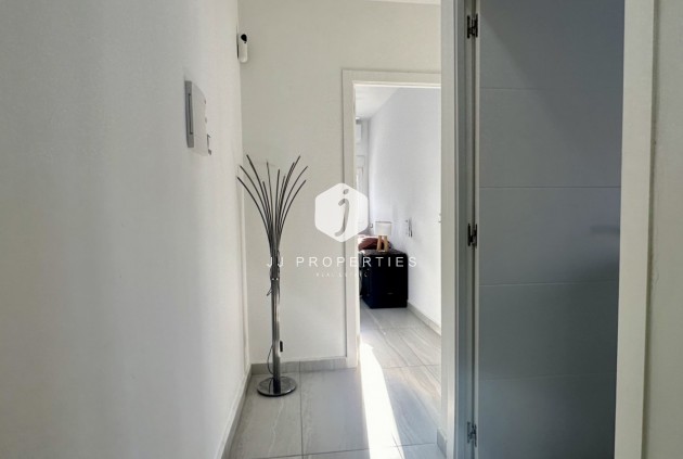 Resale - Villa -
Rojales - Inland