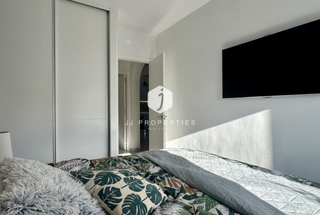 Resale - Villa -
Rojales - Inland