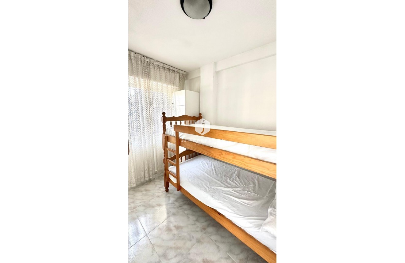 Resale - Chalet -
Torrevieja - Carrefour