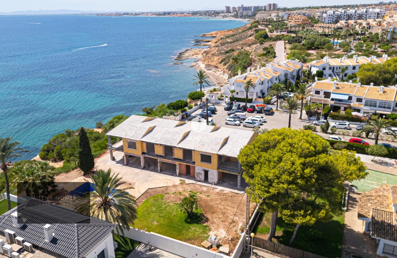 D'occasion - Villa -
Cabo Roig
