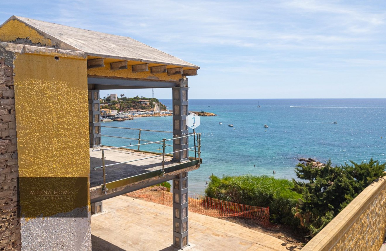 D'occasion - Villa -
Cabo Roig