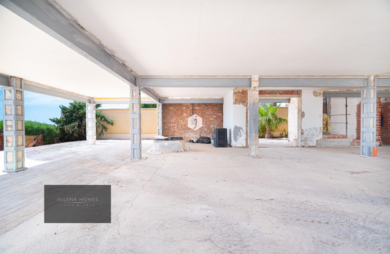 D'occasion - Villa -
Cabo Roig