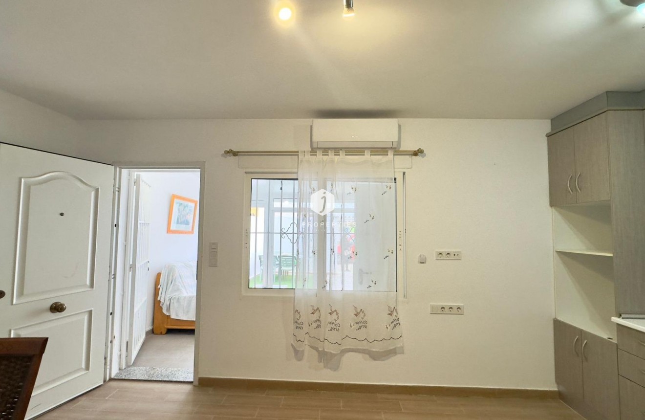 D'occasion - Bungalow -
Torrevieja - El Limonar