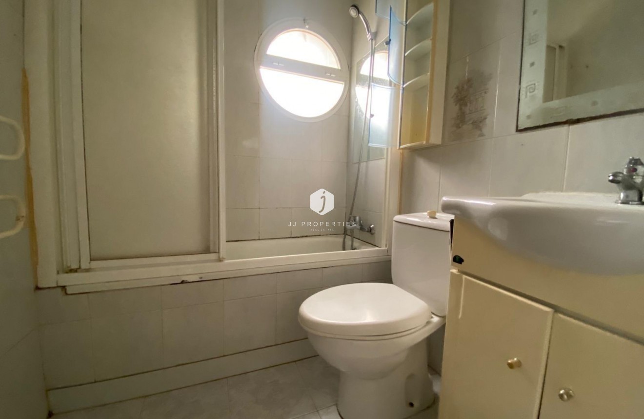 D'occasion - Bungalow -
Torrevieja - Torretas