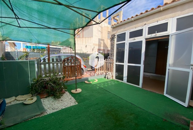 D'occasion - Bungalow -
Torrevieja - Torretas