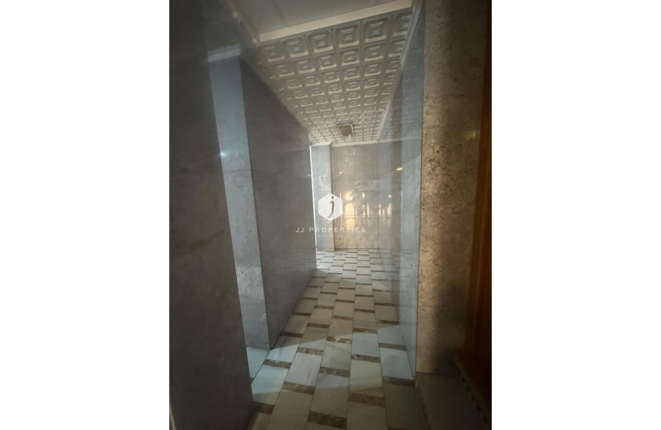 Resale - Apartment / flat -
Bigastro - Bigastro Centro