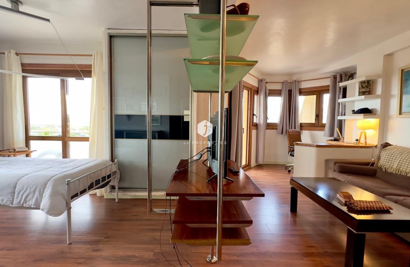 Resale - Apartment / flat -
Torrevieja - La veleta