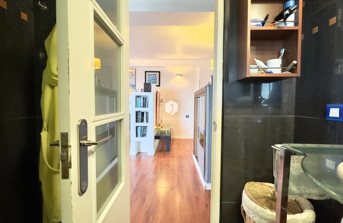 Resale - Apartment / flat -
Torrevieja - La veleta