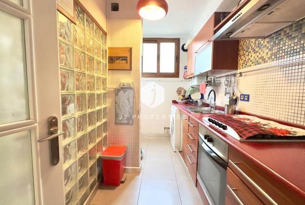 Resale - Apartment / flat -
Torrevieja - La veleta