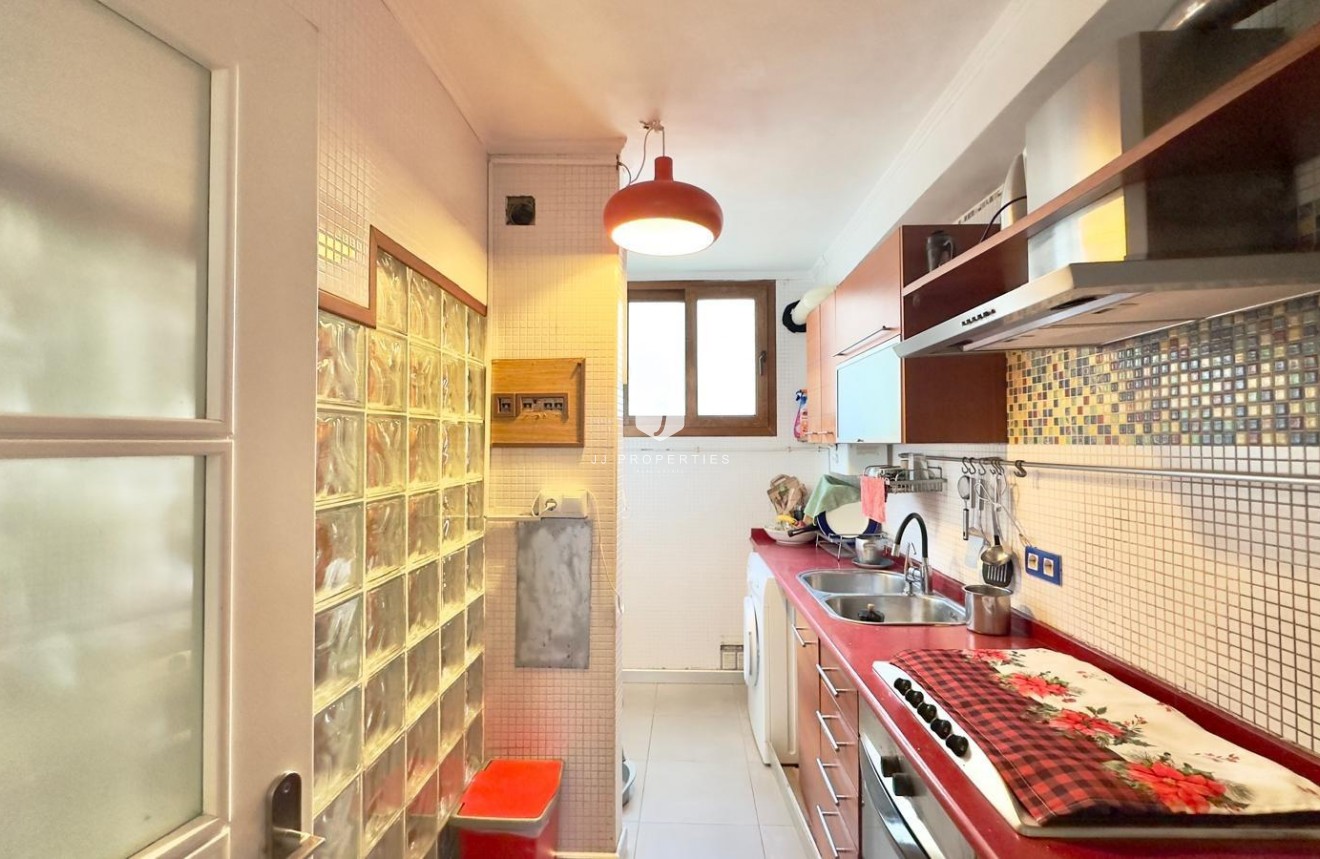 Resale - Apartment / flat -
Torrevieja - La veleta