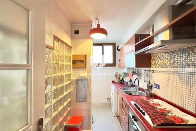 Resale - Apartment / flat -
Torrevieja - La veleta