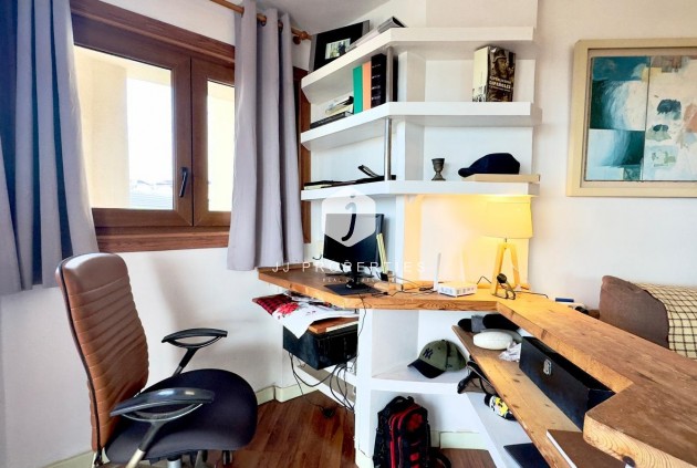 Resale - Apartment / flat -
Torrevieja - La veleta