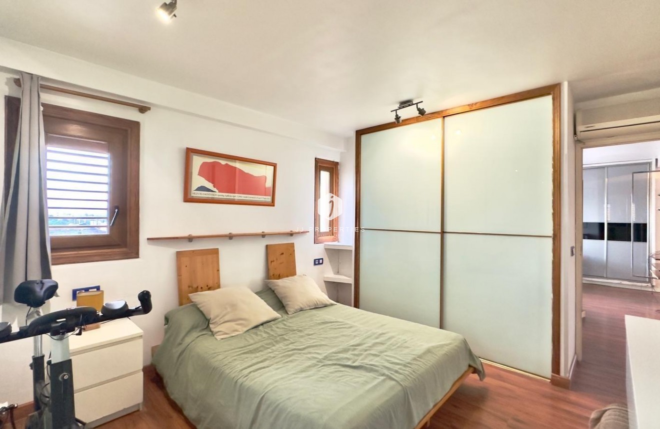 Resale - Apartment / flat -
Torrevieja - La veleta