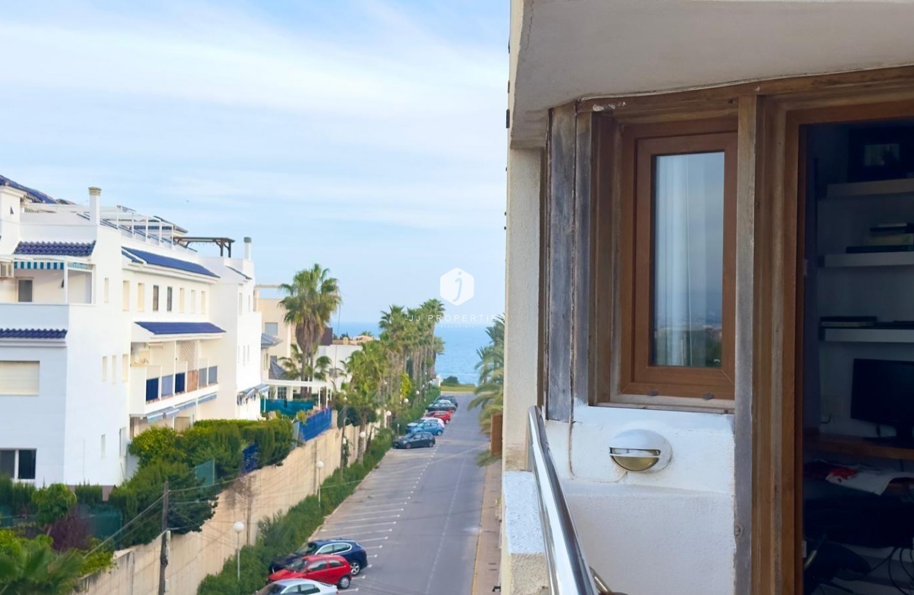 Resale - Apartment / flat -
Torrevieja - La veleta