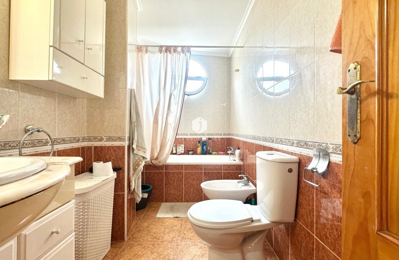 D'occasion - Appartement -
Torrevieja